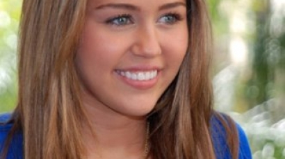 Miley Cyrus jótékonykodik, de nem akárhogy!
