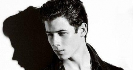 Nick Jonas turnzni indul