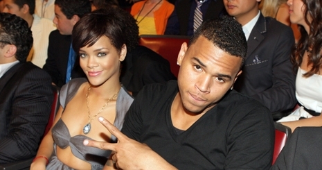 Rihanna provokálta Chris Brownt