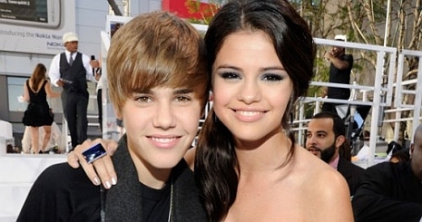 Selena és Justin összeköltöznek!