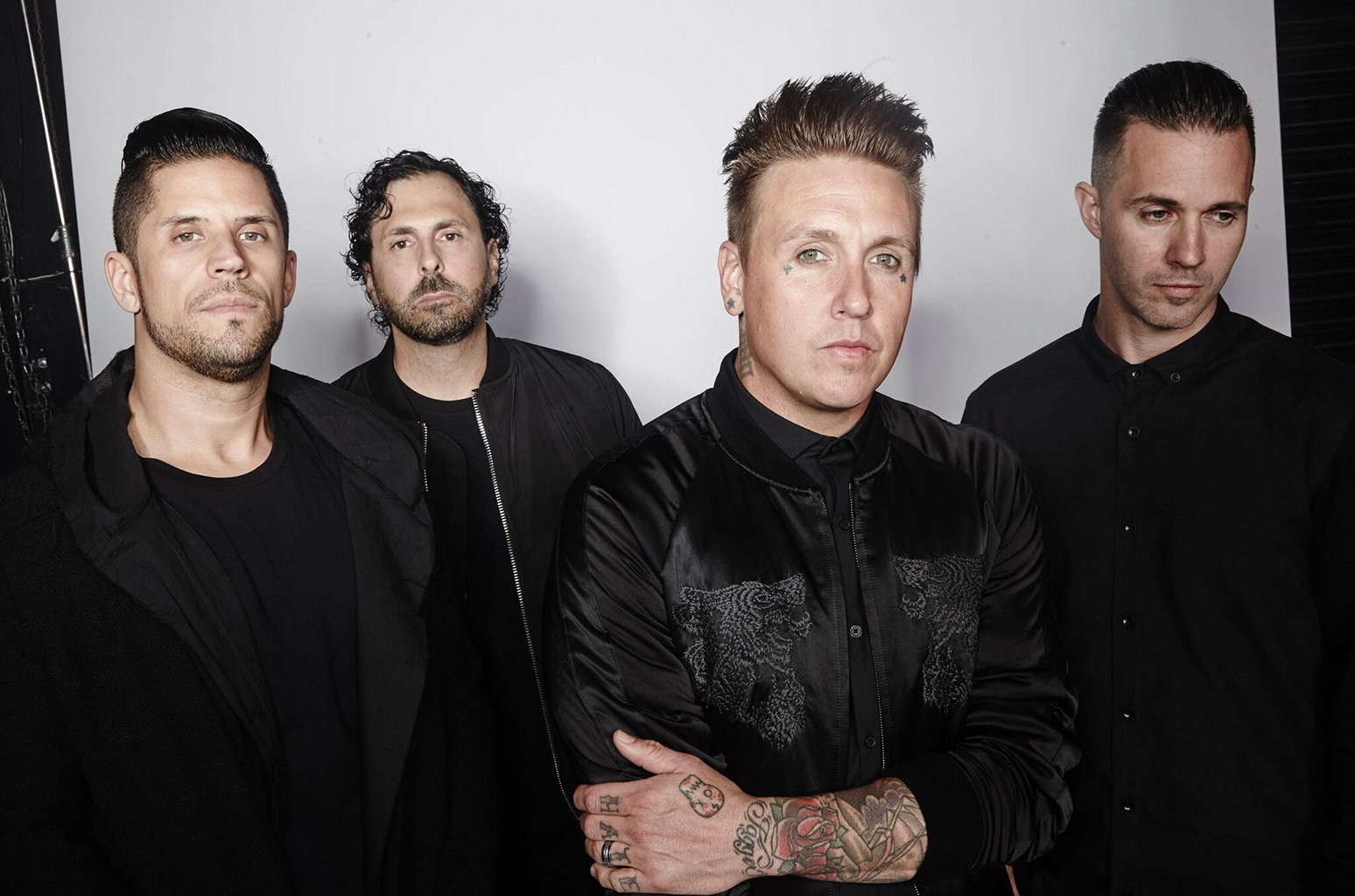 A Papa Roach elhalaszt néhény fellépést Jacoby Shaddix műtéte miatt