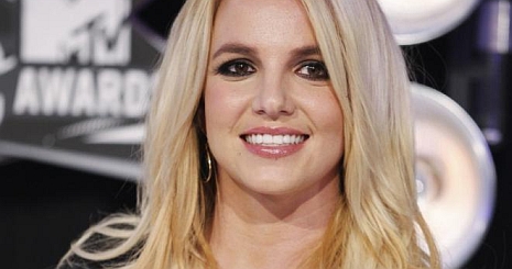 Britney Spears is viaszbabát kapott