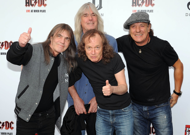 Decemberben érkezik az új AC/DC-album!