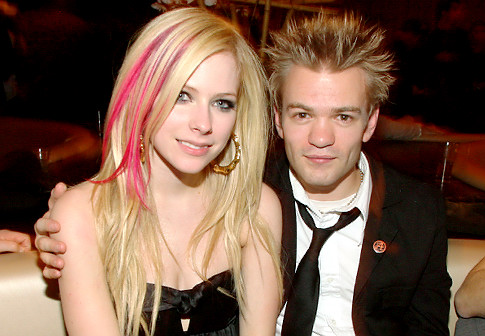 Deryck Whibley kiparodizálta Avril Lavigne-t
