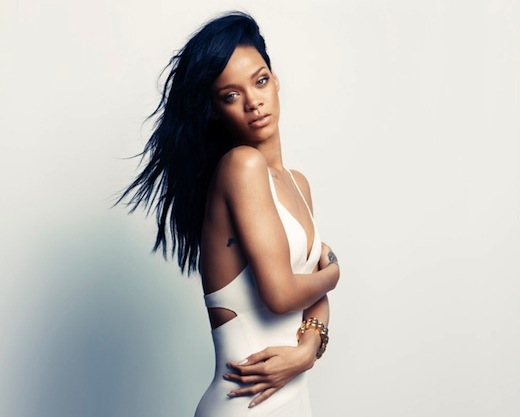 Divatkollekciót tervez Rihanna