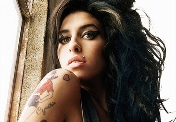 Egy éve hunyt el Amy Winehouse