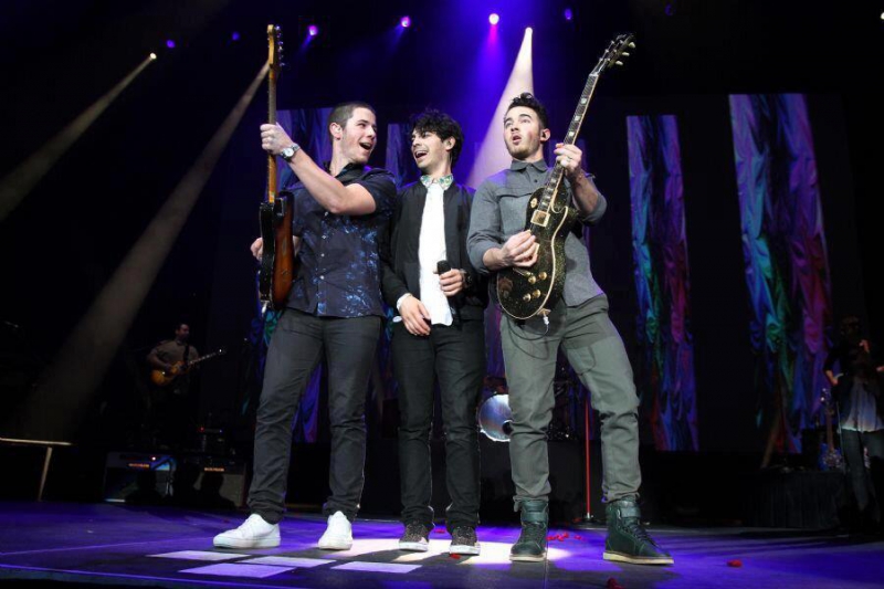 Elkezdődött a Jonas Brothers dél-amerikai turnéja