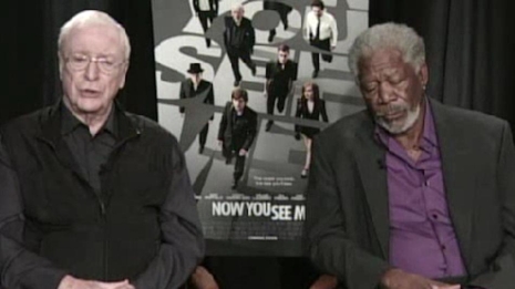 Interjúja alatt aludt el Morgan Freeman