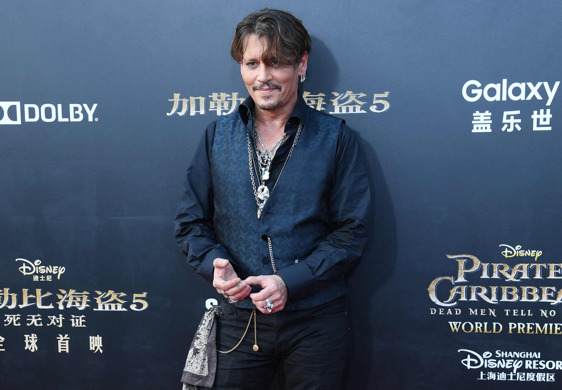 Johnny Deppet rendbe kellett hozni Cannes előtt - Eléggé koszos volt