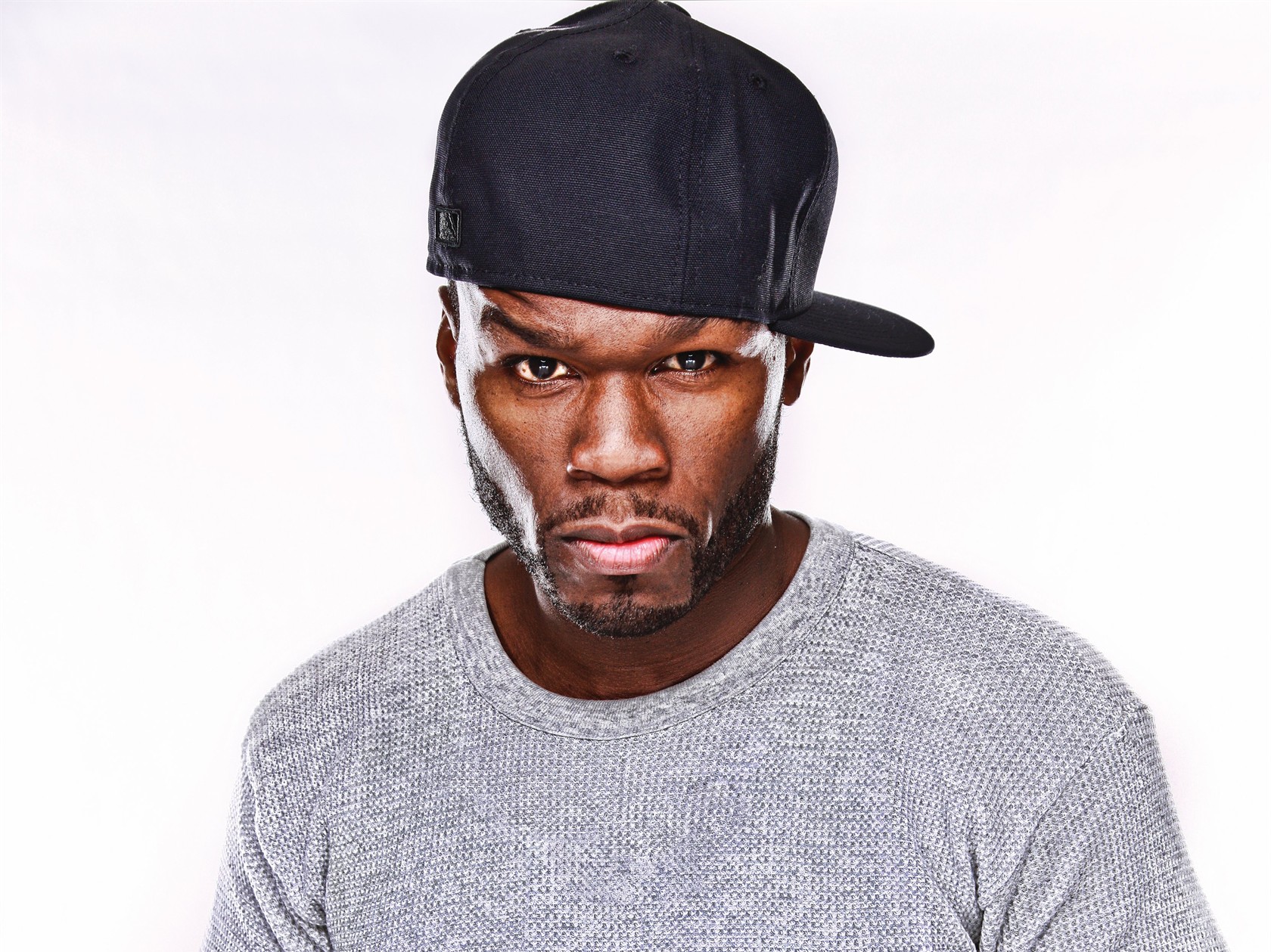 Káromkodás miatt csattant a bilincs 50 Cent csuklóján