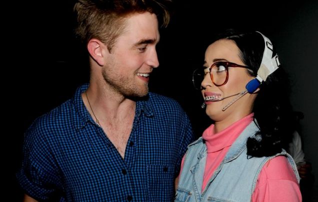 Katy Perry vigasztalja a felszarvazott Pattinsont