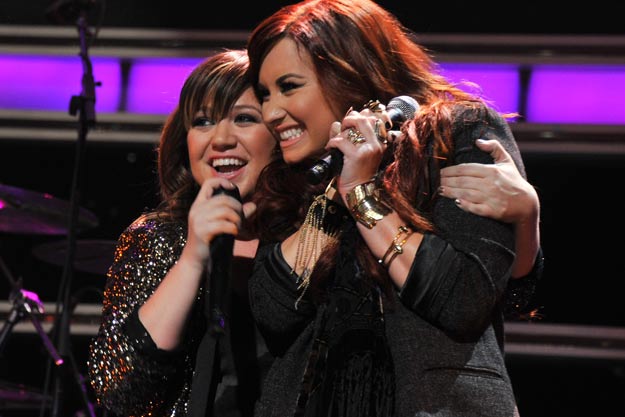 Készül Demi Lovato és Kelly Clarkson duettje
