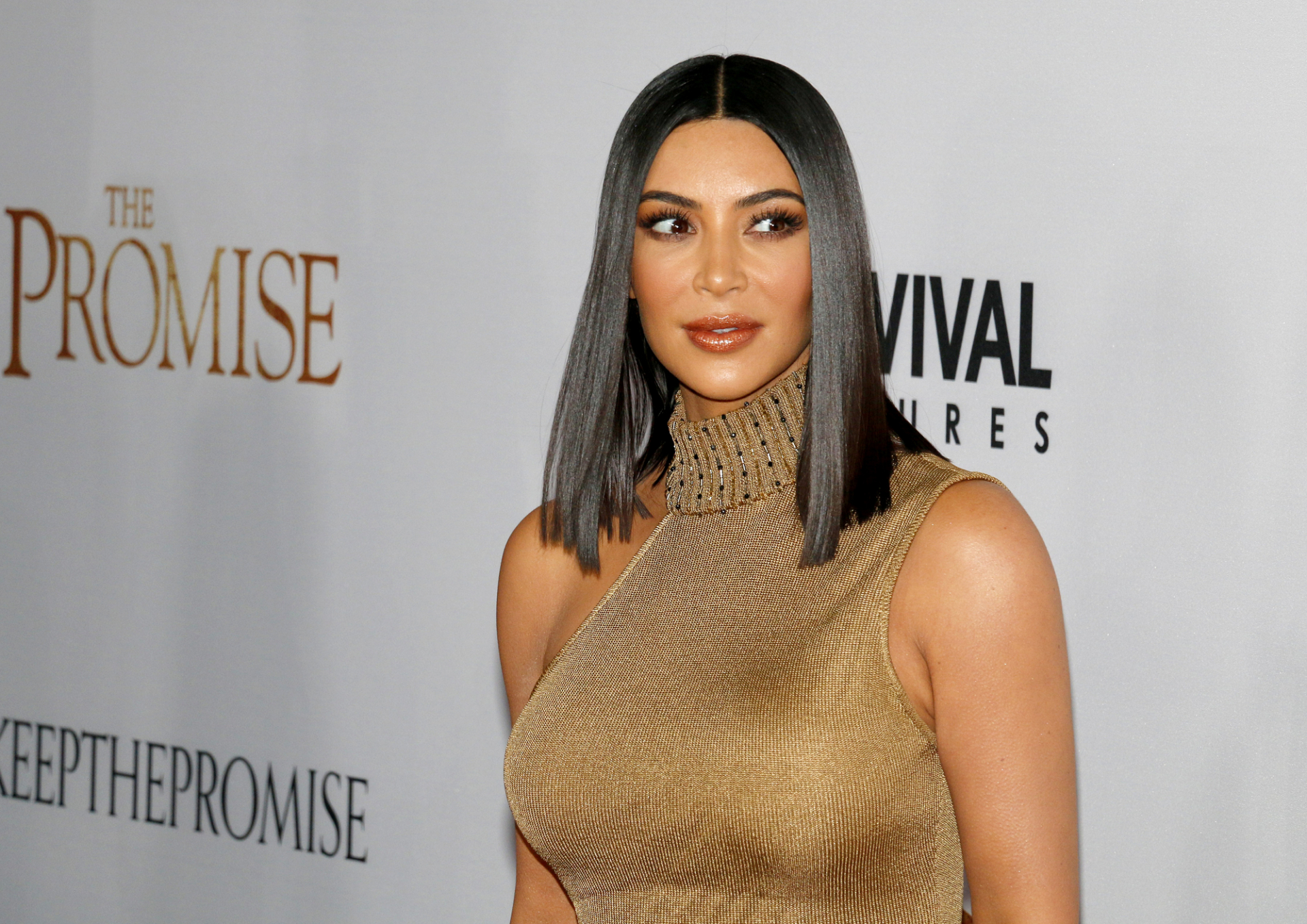 Kim Kardashian undorodik Kanye Westtől, amiért a meztelen képeit mutogatta