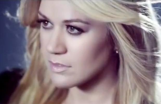 Klippremier: Kelly Clarkson — Catch My Breath