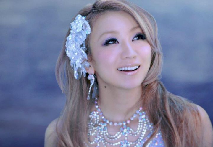 Megszületett a japán énekesnő első gyermeke