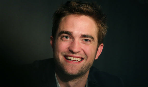 Robert Pattinson szerint Adele nem elég híres