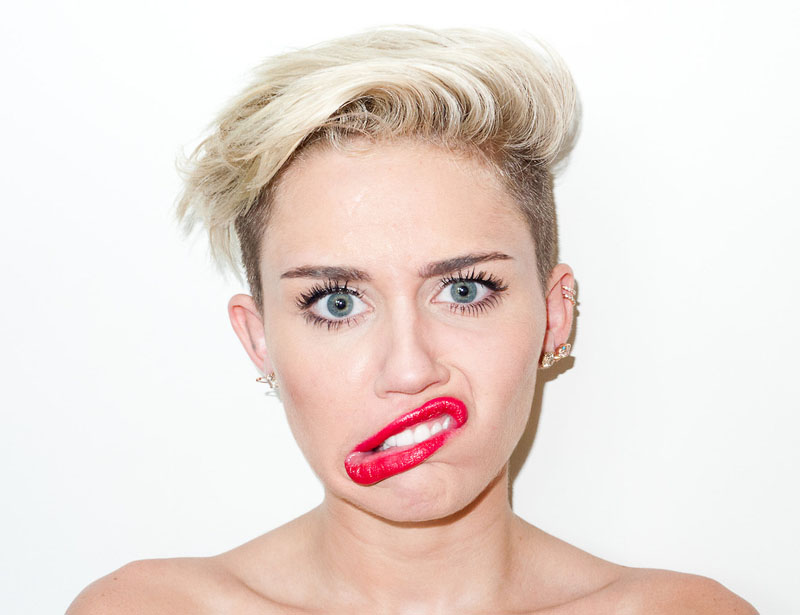 Mi van veled, Miley Cyrus?