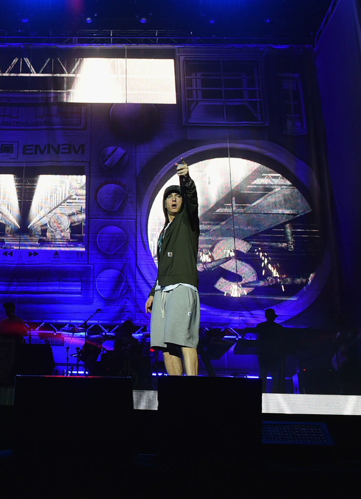 Új klippel jelentkezett Eminem