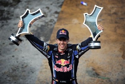 Vettel nyert Valenciában