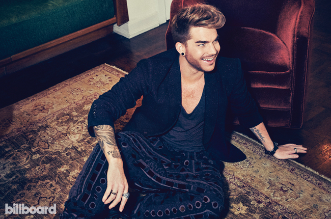 Adam Lambert: „Ha magadon tudsz nevetni, tiéd lehet a világ”