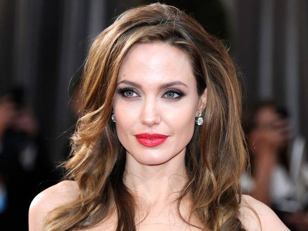 Angelina Jolie-nak nem lehet több gyereke 
