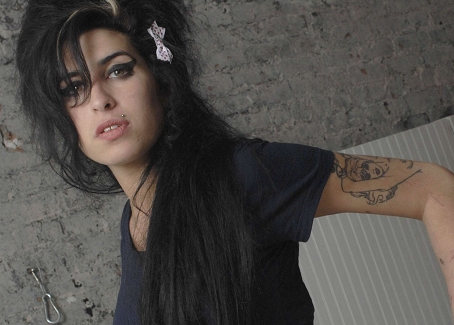 Az alkohol okozta Amy Winehouse halálát