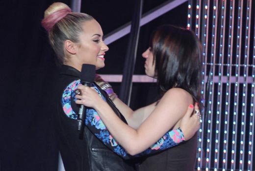 Az X Factor versenyzője megsiratta Demi Lovatót