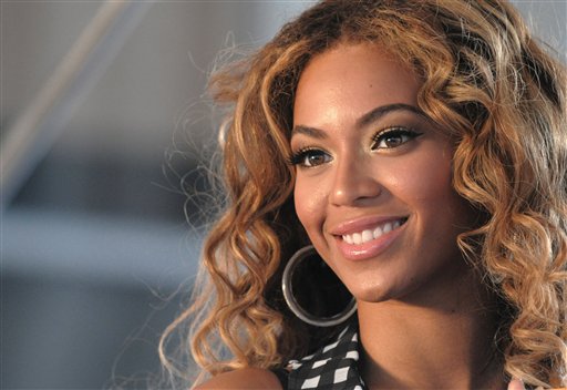 Beyoncé új hajjal hódít