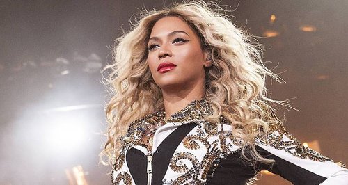 Beyoncé újabb díjat vehet át