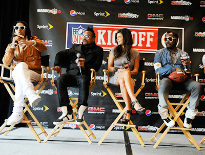 A Black Eyed Peas fog fellépni a Super Bowlon