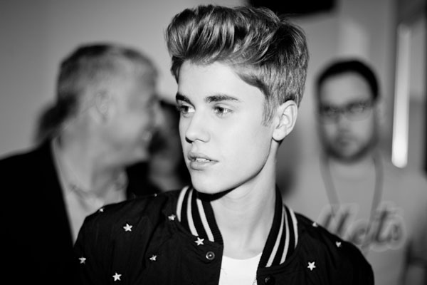 Borzalmas: öncsonkításba menekülnek Justin Bieber rajongói