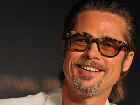 Brad Pitt megajándékozta gyerekeit