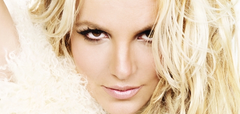 Britney Spears albumának a címe Femme Fatale