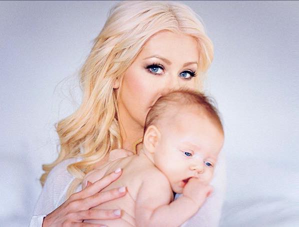 Címlapsztár lett Christina Aguilera kislánya