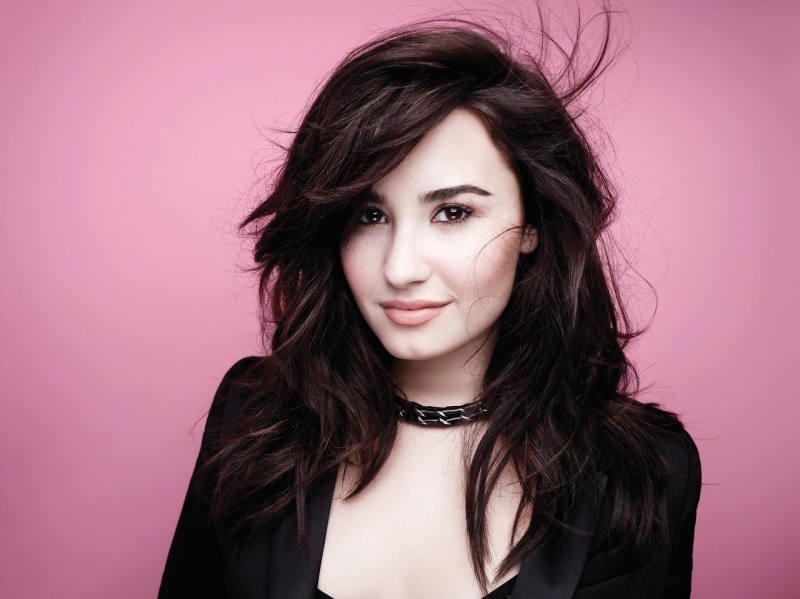 Dalpremier: Demi Lovato — Heart by Heart