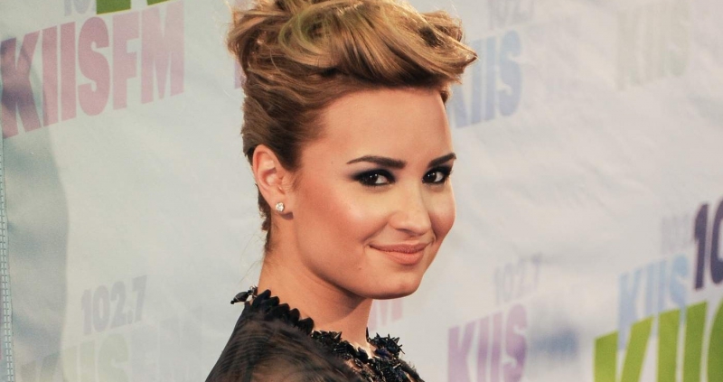 Demi Lovato a Seventeen magazin címlapján