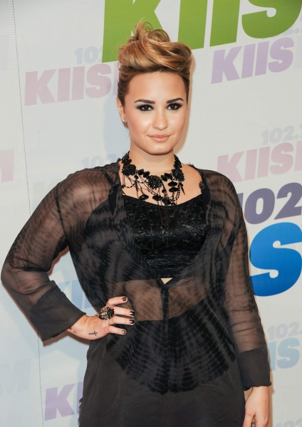 Demi Lovato: „Egy bőgőmasina vagyok”