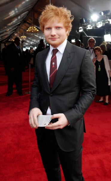 Ed Sheeran 2 új dalt is rögzített Davis Guettával