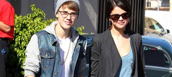 Elnöki lakosztályban szállt meg Justin Bieber és Selena Gomez