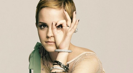 Emma Watson nem tud önmaga lenni
