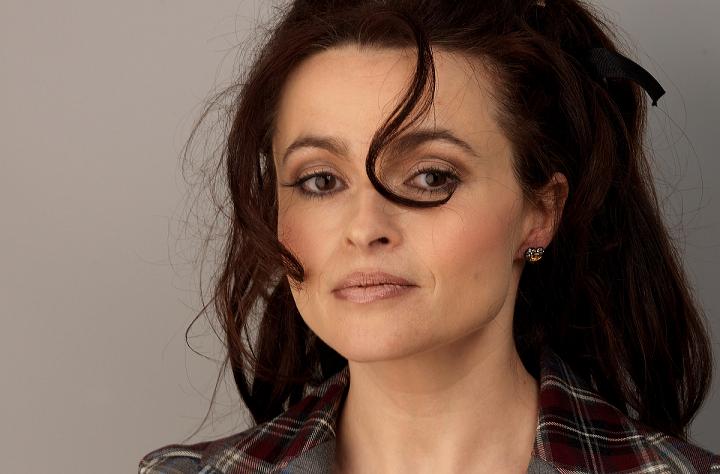Helena Bonham Carter protéziseket gyűjt