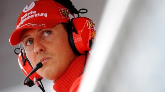 Hivatalos: Schumacher ébredezik a kómából