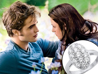 Itt a Twilight eljegyzési gyűrű!