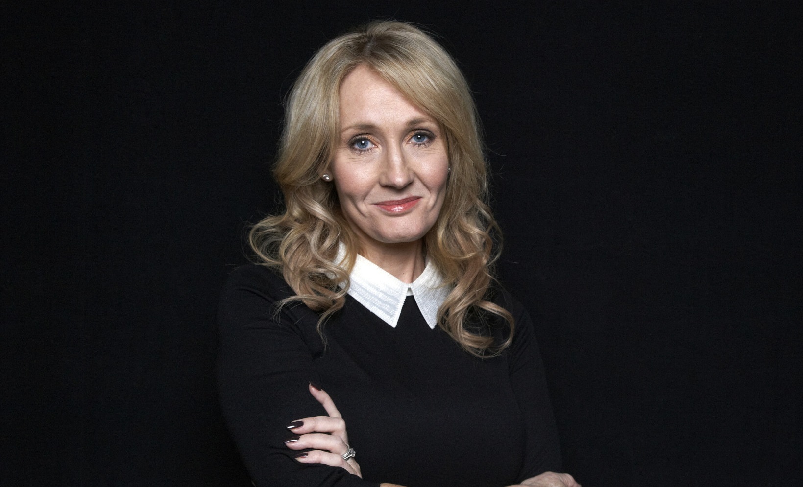 J. K. Rowling nyilvánosan kért bocsánatot az egyik Harry Potter-szereplő haláláért