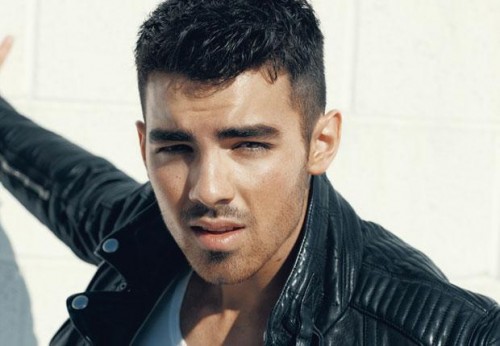 Joe Jonas albuma sokkolni fogja a hallgatókat