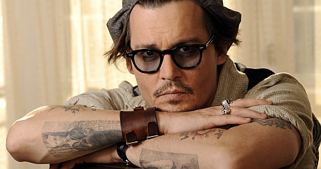 Johnny Depp whiskys hordóban nyugodna