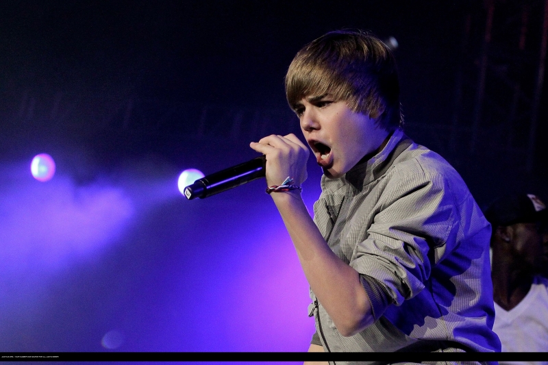 Justin Bieber az X Factorban koncertezett