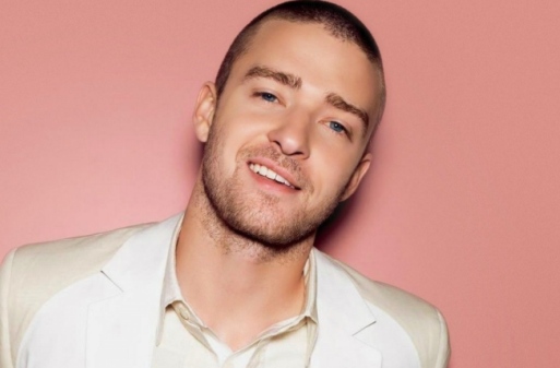 Justin Timberlake is bálba viszi rajongóját?