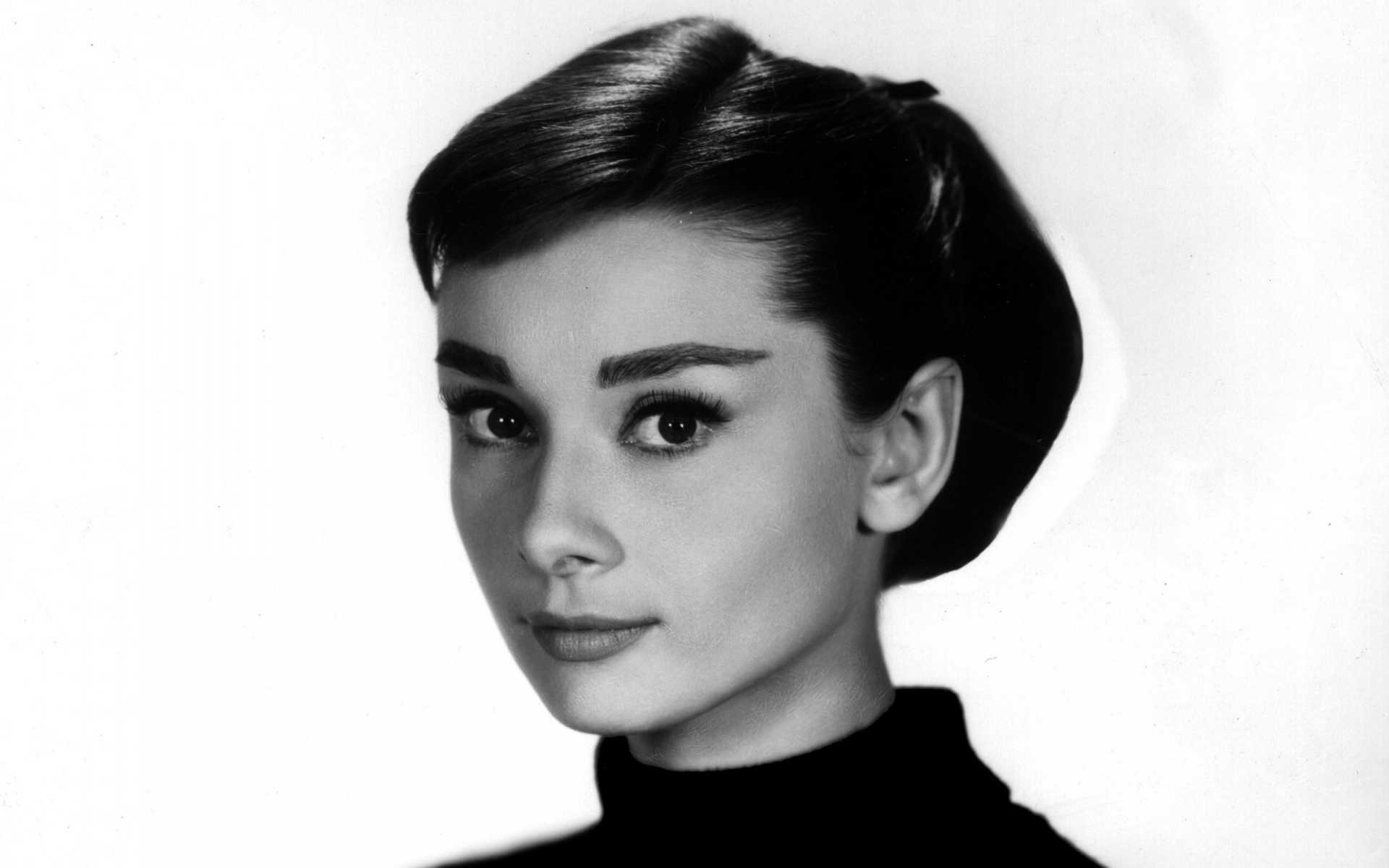 Kalapács alá kerülnek Audrey Hepburn hatvan év után előkerült levelei
