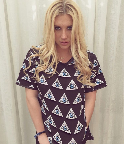 Kesha mégis felléphet a Billboard Music Awardson